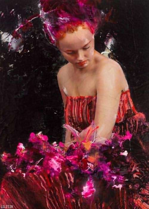 تابلو نقاشی دختری با لباس گل‌های بنفش و سرخابی