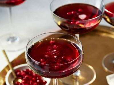 ژله انار (طرز تهیه) ژله انار (طرز تهیه)