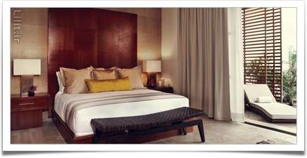 اتاق‌خواب دو نفره رمانتیک به سبک آسیای شرقی و بالکن