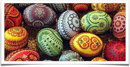 تزئینات محیط با تخم‌مرغ‌های رنگی مخصوص جشن بهار